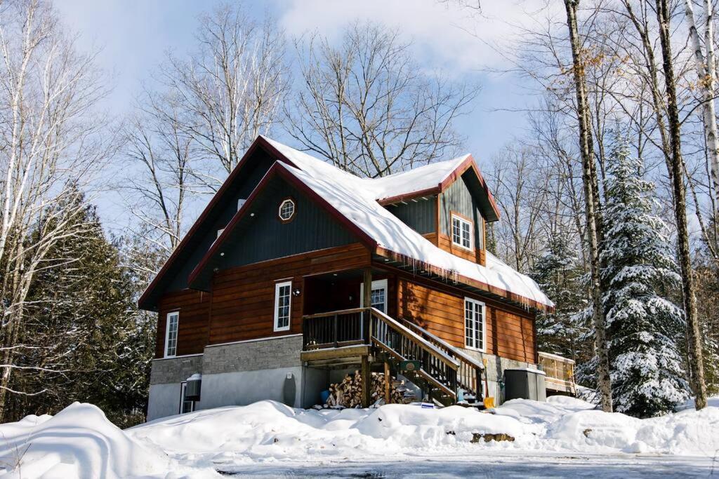 האליברטון Dingle Run Lodge At Sir Sam'S מראה חיצוני תמונה